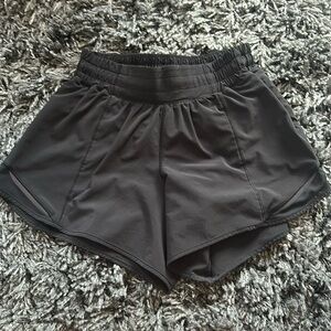 Lulu lemon hottie hots